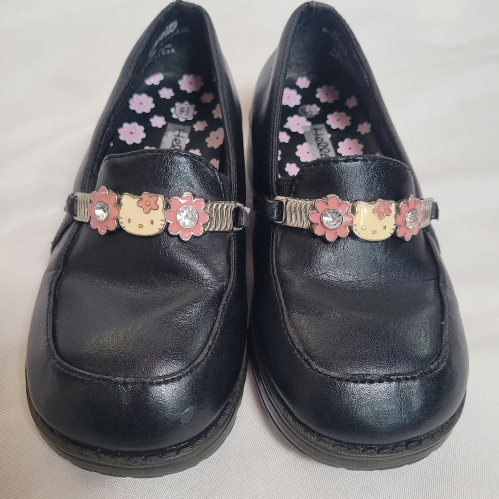 Hello Kitty Girls Black Faux Leather Platform Loafers Size 9.5